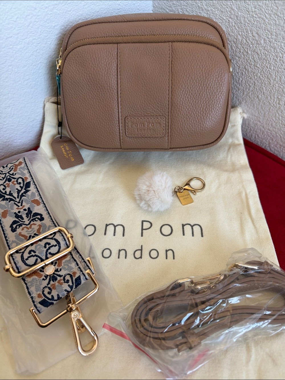 NWT ORIGINAL Pom Pom London TAN Mayfair Crossbody Bag .